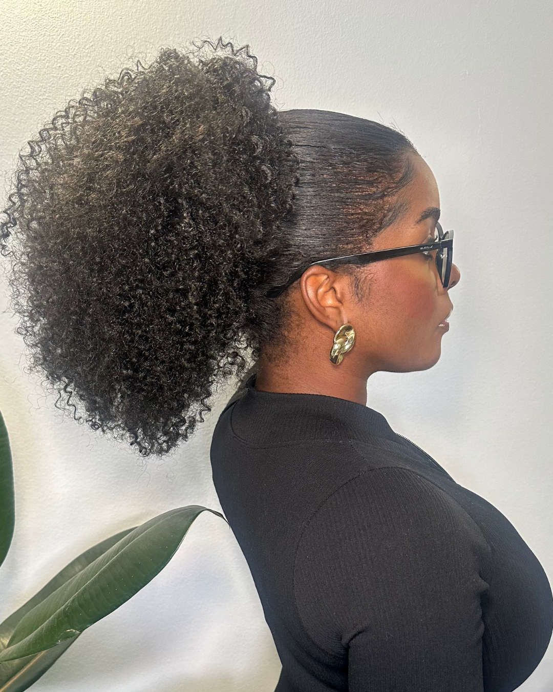 NAOMI: Coleta Afro Sintética