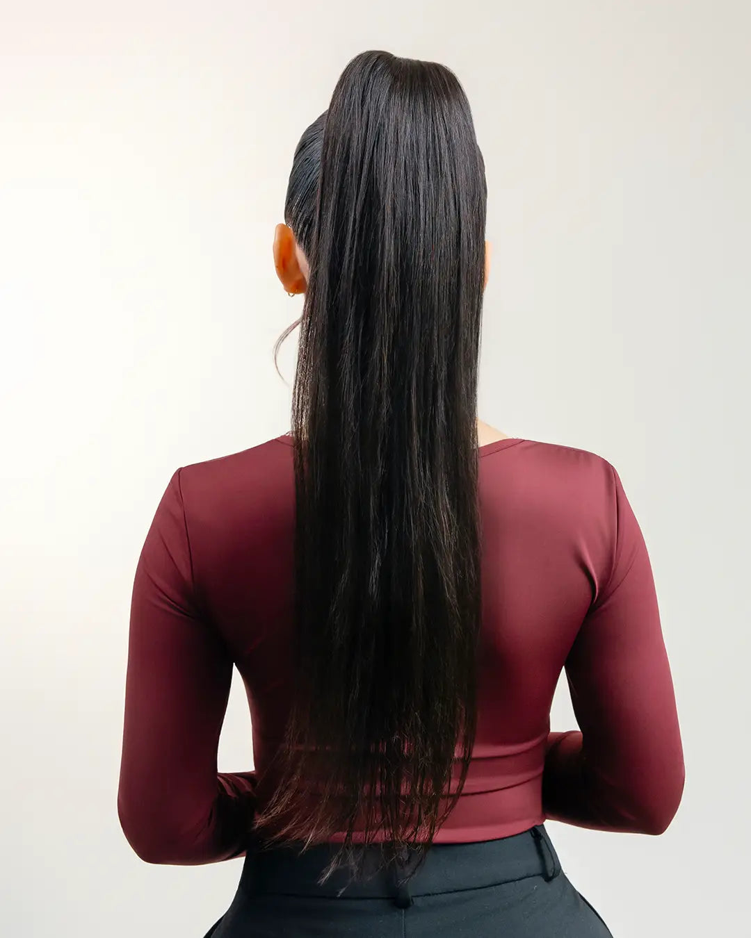 KEYLA: coleta postiza de pelo natural lisa