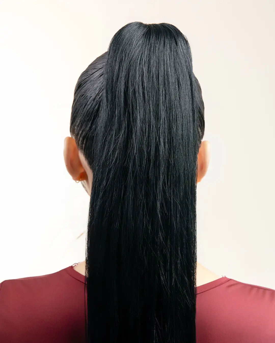 MEGAN: Coleta Lisa Cabello 100% Natural